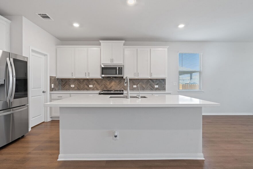 Building Photo - 321 Caisson Trl