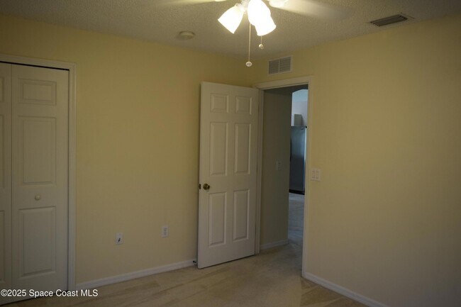 Building Photo - 142 Brescia St NE