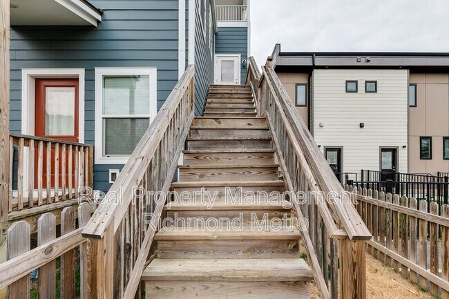 Building Photo - 1322 McDonough St