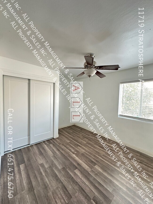 Building Photo - 11719 Stratosphere Ave