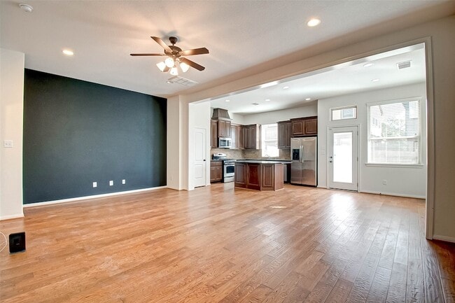Building Photo - 20 Cheswood Manor Court