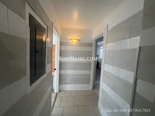 Building Photo - 188 Pine St