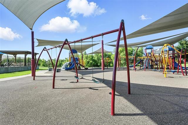 Building Photo - 624 Cypress Hill Dr