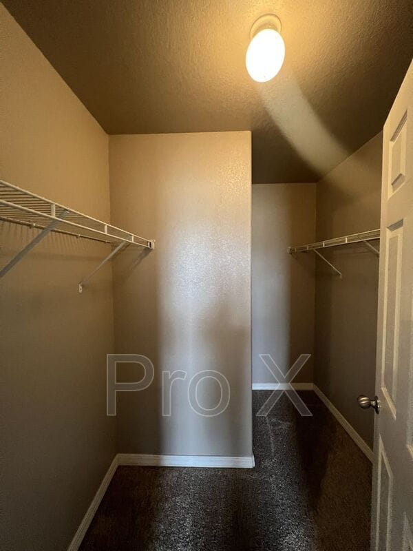 Building Photo - 2016 S Highview Ave