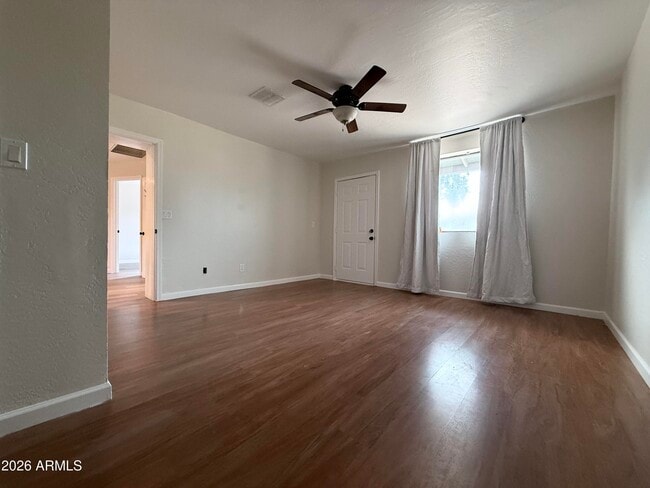 Building Photo - 3822 W Yucca St