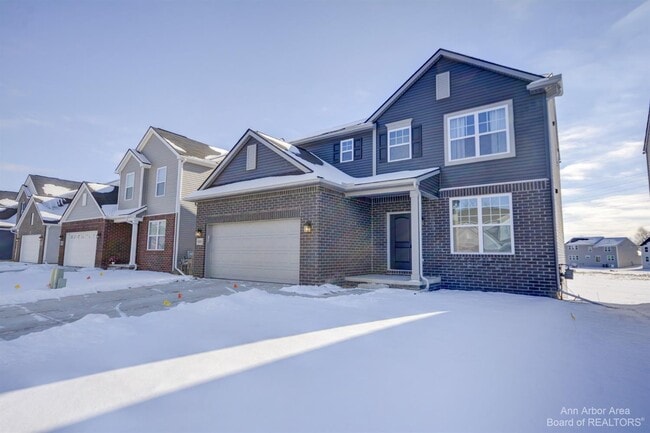 Building Photo - 9480 White Tail Dr