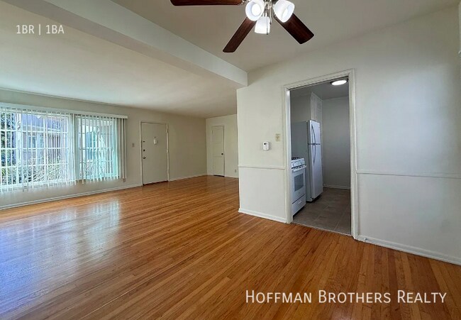 Building Photo - 1117 26th St