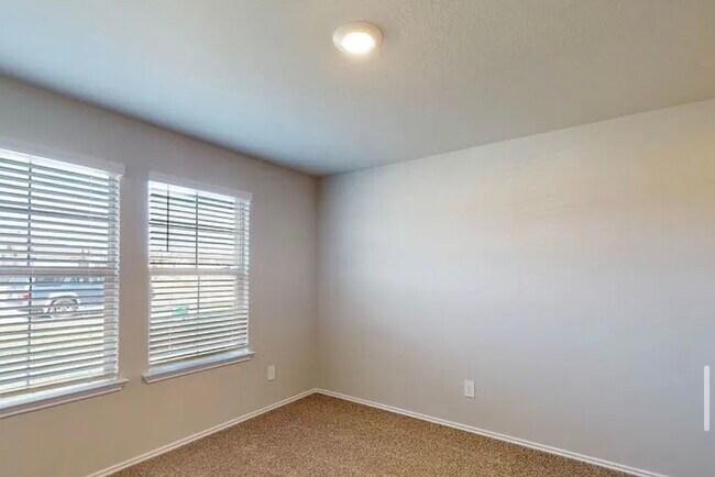 Building Photo - 10201 Altair Dr