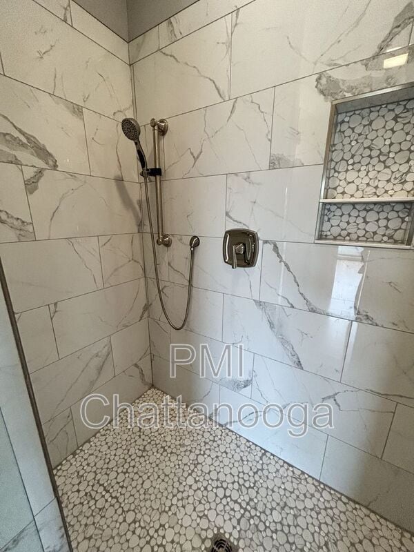 Building Photo - 1671 Adams St