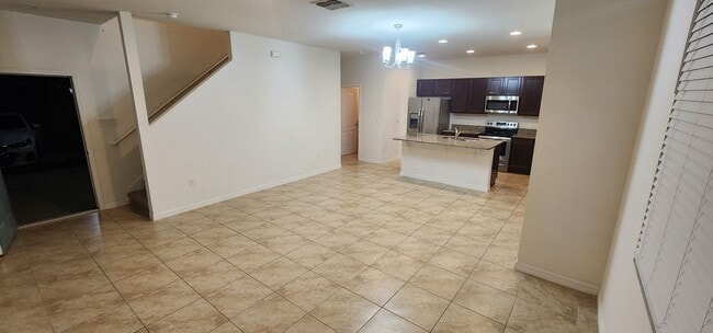 Building Photo - 3/2.5 Port Orange Townhome