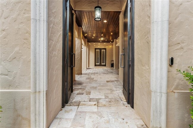 Building Photo - 9841 Covent Garden Dr