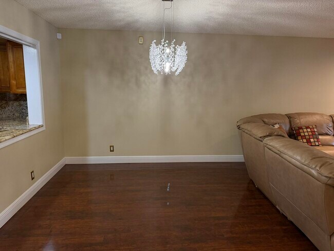 Building Photo - 11268 Aspen Glen Dr