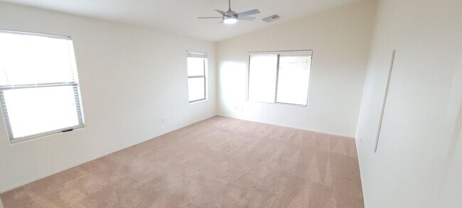 Building Photo - Maricopa Meadows