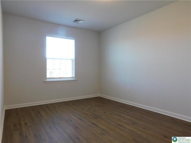 Building Photo - 6663 Stein Way