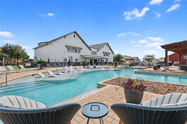 Building Photo - 13018 Idledale Dr