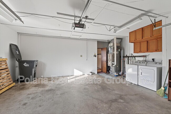 Building Photo - 4646 Susy Ln