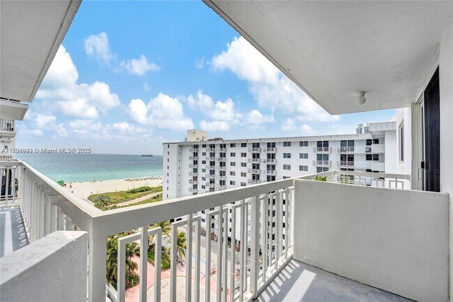 Building Photo - 401 Ocean Dr