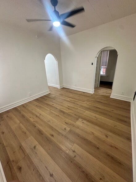 Building Photo - 3148 Miami St