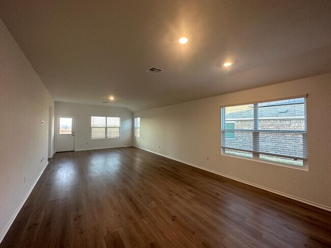 Building Photo - 408 Golden Grove Pkwy