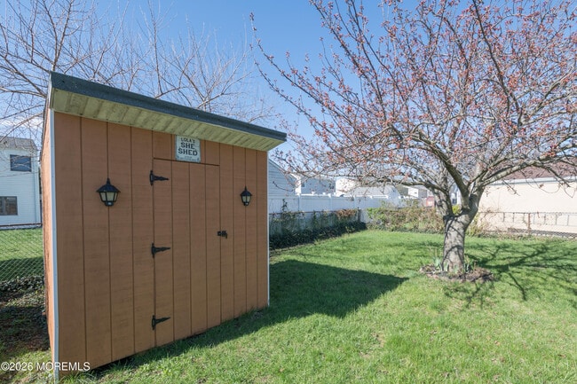 Building Photo - 166 Morningside Ave