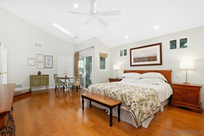 Building Photo - 1448 Santa Luisa Dr