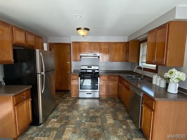Building Photo - 5846 Sheridan Dr