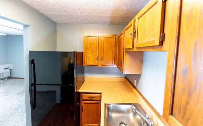 Building Photo - 4115 Karl Rd
