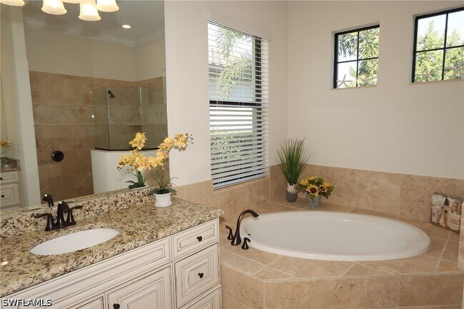 Building Photo - 17151 Cherrywood Ct