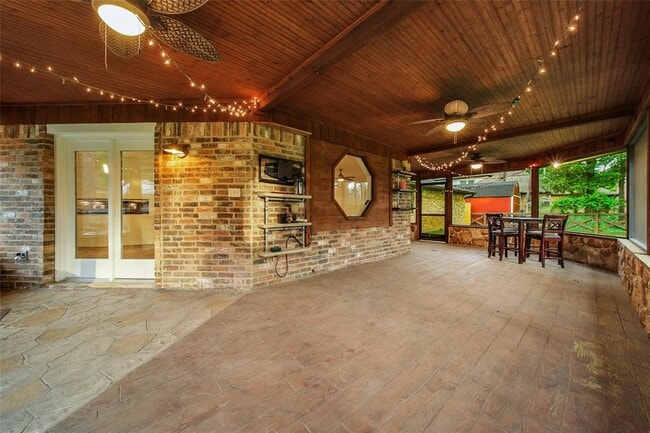 Building Photo - 9 Wind River Ct