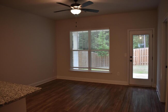 Building Photo - 4099 Taylor Pond Rd