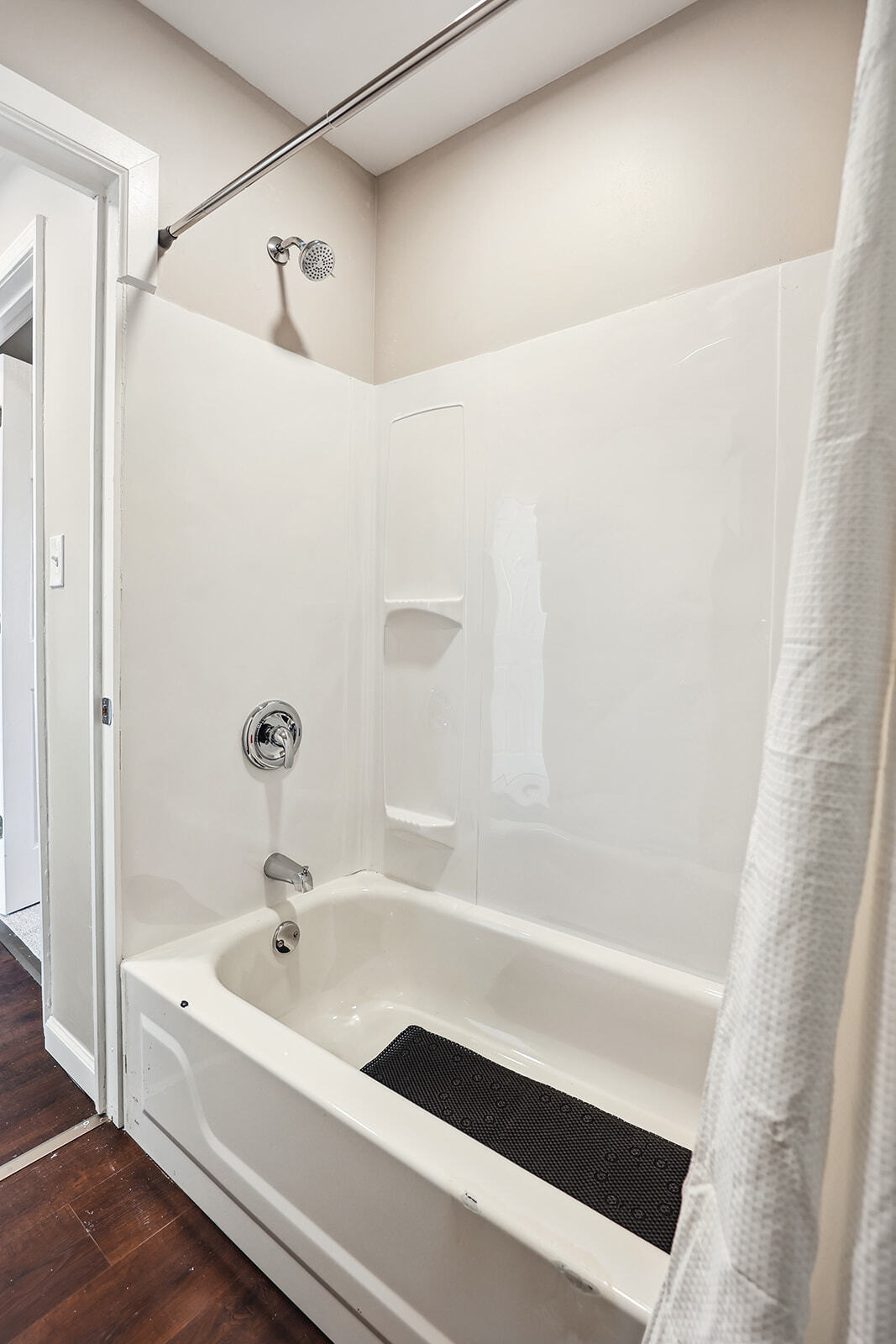 Building Photo - 5641 Cates Ave