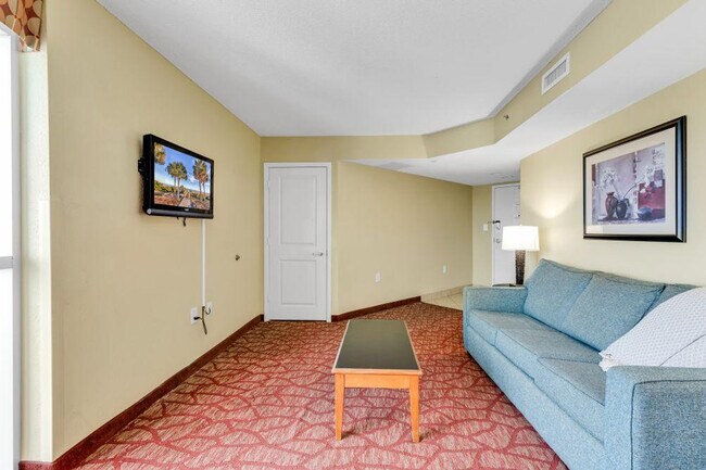 Building Photo - 504 N Ocean Blvd