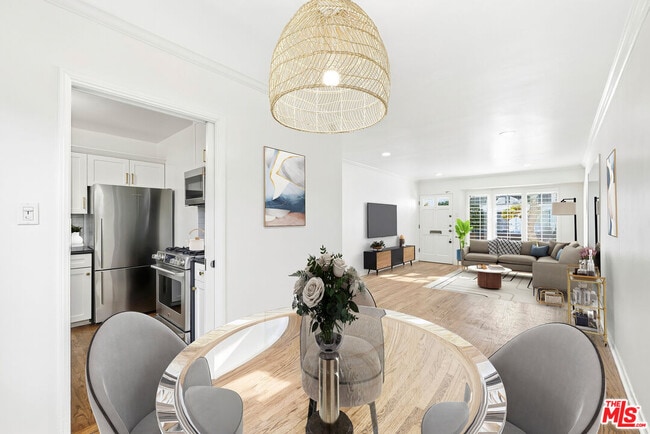 Building Photo - 948 20th St