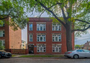 Building Photo - 1456 N Kedzie Ave