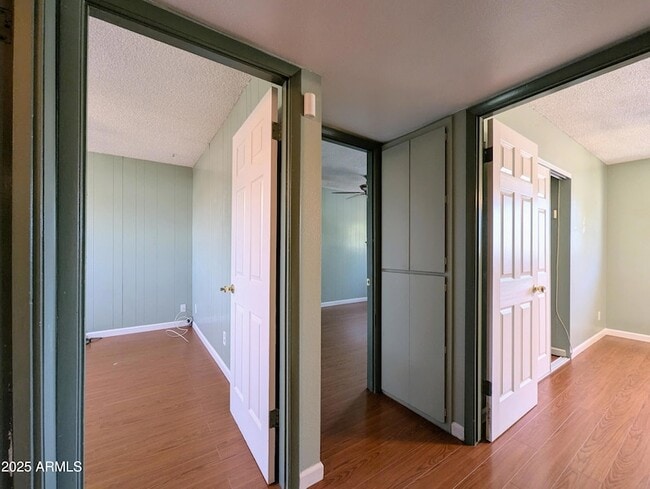 Building Photo - 4019 W San Miguel Ave