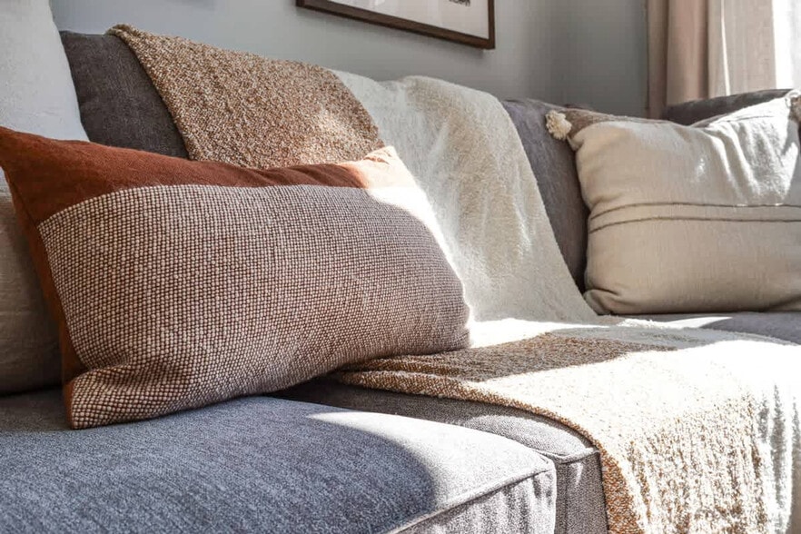 Building Photo - 7906 Lanyard Dr