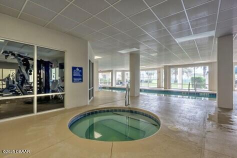 Building Photo - 4670 Links Village Dr