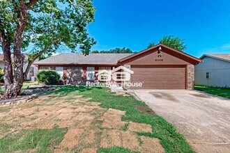 Building Photo - READY FOR MOVE-IN, 3-BEDROOM, 2-BATH HOME ...