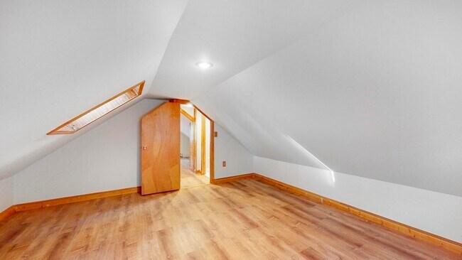 Building Photo - 62 Osceola St