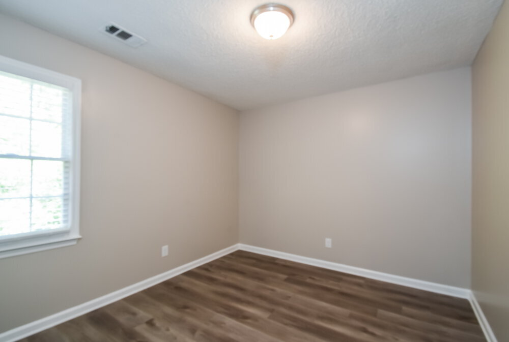 Building Photo - 3197 Petree Ct