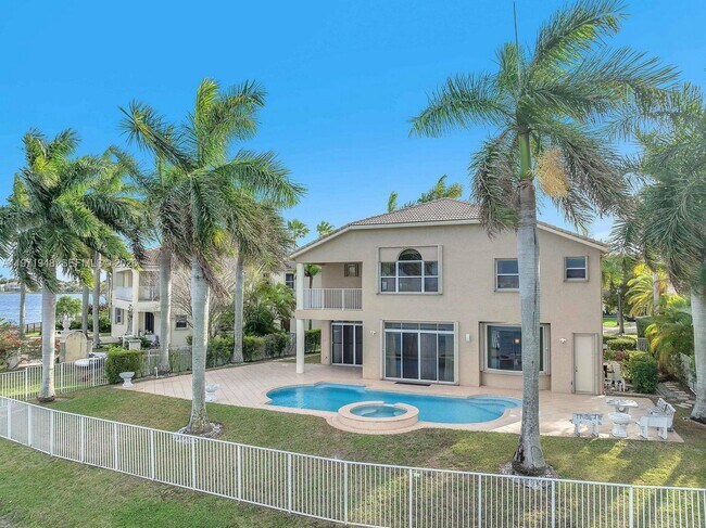 Building Photo - 5028 SW 170th Ave