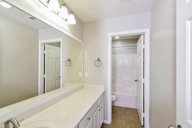 Building Photo - 8024 Carr Valley St