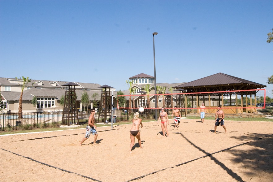 Woodlands of College Station 1725 Harvey Mitchell Pky S College