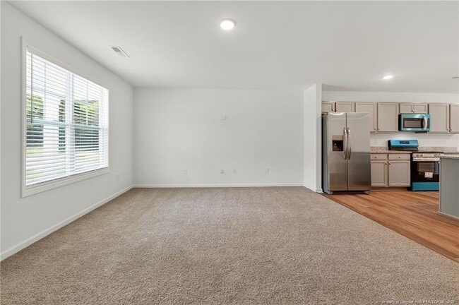 Building Photo - 438 Windermere Dr