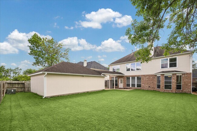 Building Photo - 2614 Cezanne Cir