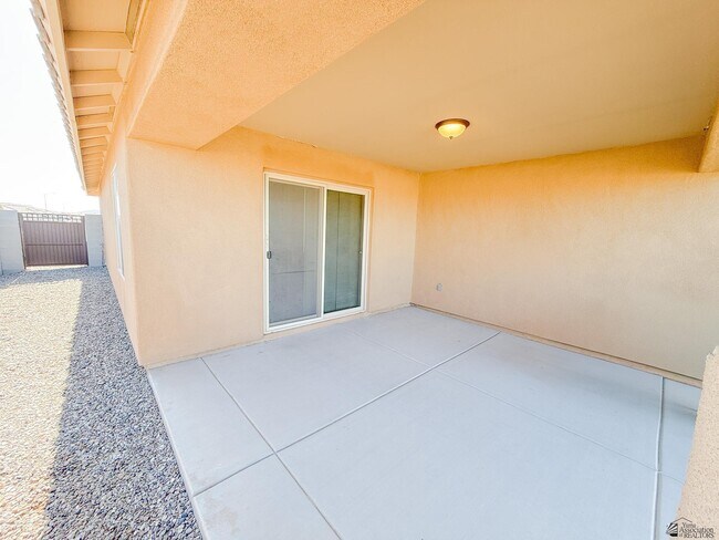 Building Photo - 4168 S Hinckley Dr