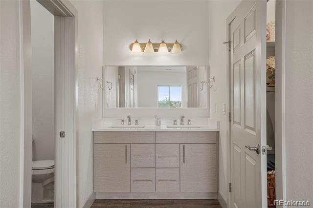 Building Photo - 15300 E Arizona Ave