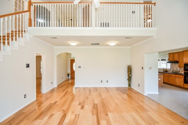 Building Photo - 20735 Park Pine Ln