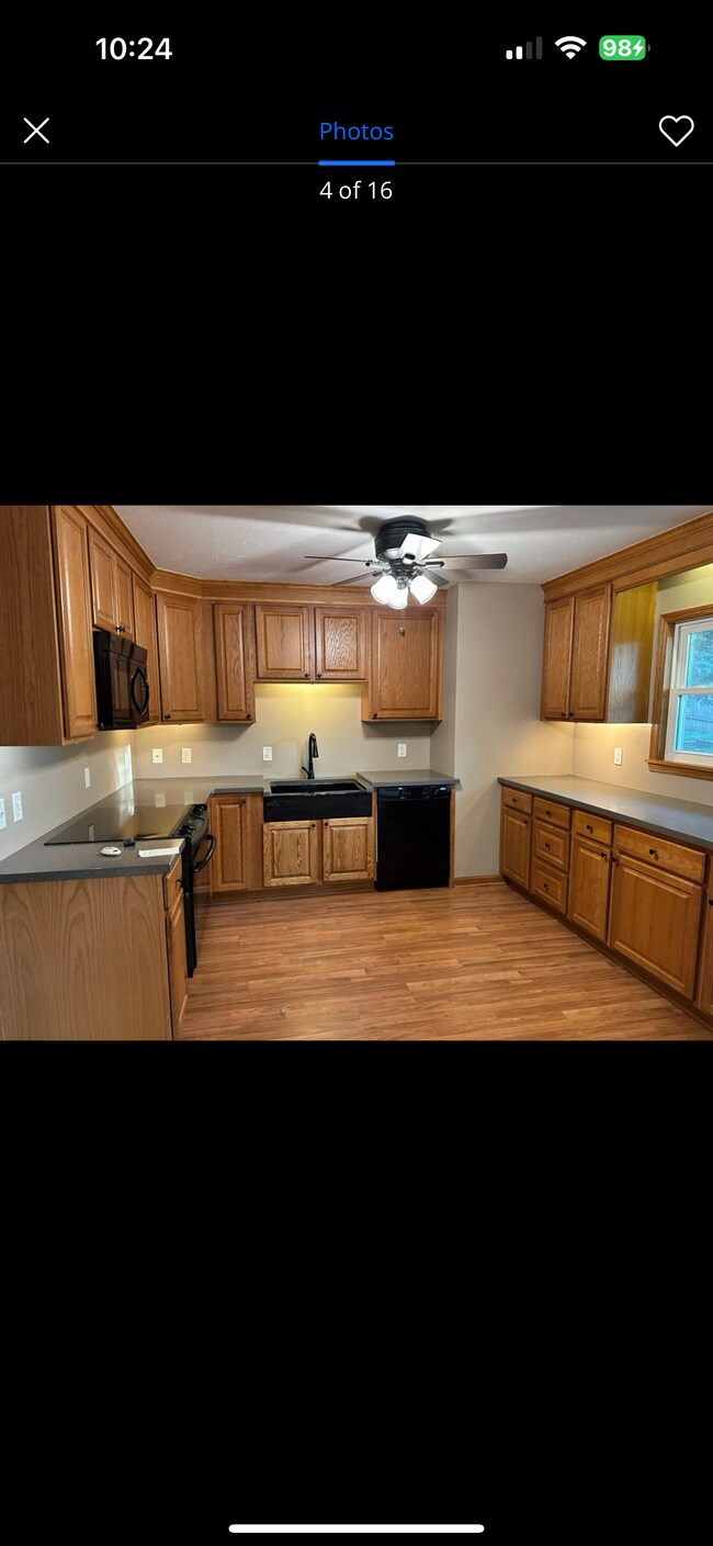 Building Photo - 3036 S 133rd St