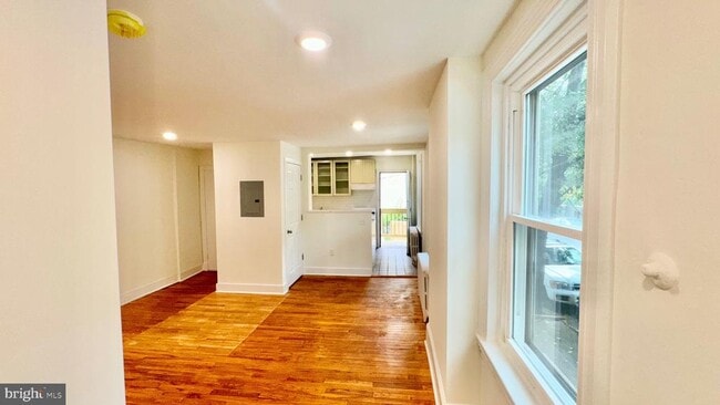 Building Photo - 2148 Green St